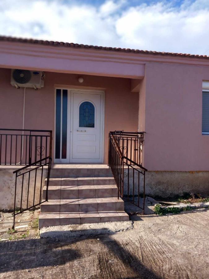 Μονοκατοικια 3 Δωματιων Villa Kateríni Luaran gambar